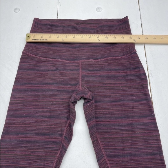 Lululemon High Times Pant
Cyber Red Grape Bordeaux Drama Size 6 - Picture 10 of 10